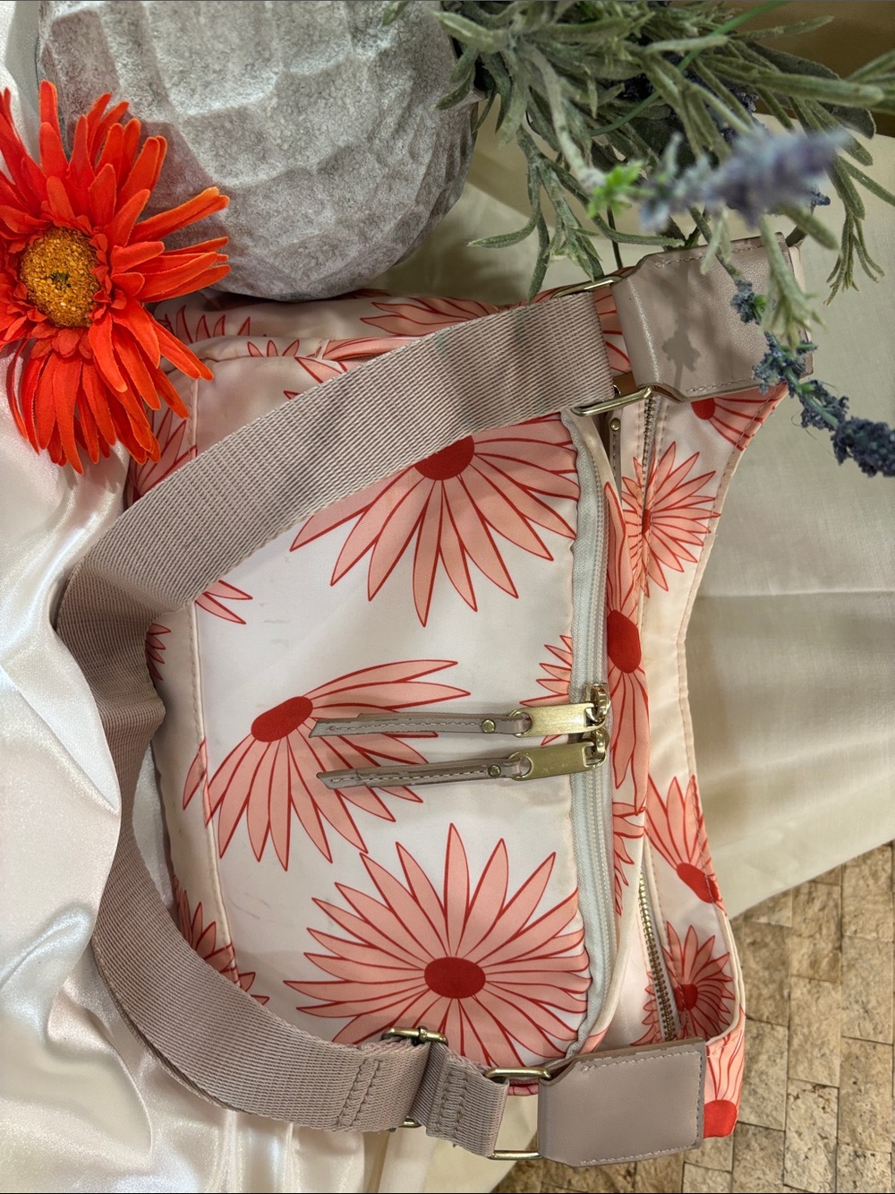 Time and Tru Cream Shoulder Bag with Coral Daisy Print and Taupe Strap